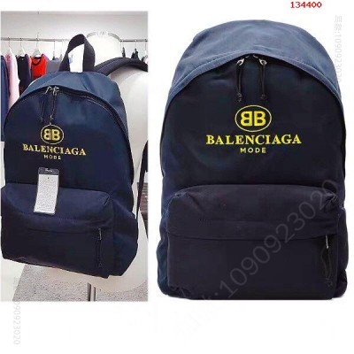 BALENCIAGA巴黎世家男士双肩背包型号 哪里有卖高仿巴黎世家背包 精仿巴黎世家双肩包 原版巴黎世家双肩包 A货巴黎世家双肩包 原单巴黎世家双肩包