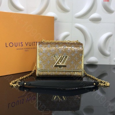 顶级原单金珠片磨面皮革 高仿LV女包 精仿LV女包 原版LV路易威登女包 A...