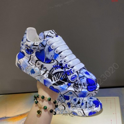 麦家高版本再次升级为最高品质面市[官网最 高仿麦昆女鞋 精仿麦昆女鞋 原版麦昆女鞋 A货麦昆女鞋