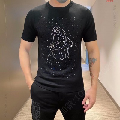 秋冬高端烫钻圆领毛衣纯棉面料亲肤柔软 高仿名牌短袖T恤男装 精仿名牌短袖T恤男装 原版名牌短袖T恤男装 原单A货名牌短袖T恤男装