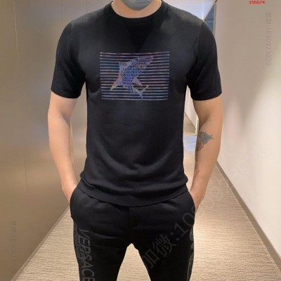 秋冬高端烫钻圆领毛衣纯棉面料亲肤柔软 高仿名牌短袖T恤男装 精仿名牌短袖T恤男装 原版名牌短袖T恤男装 原单A货名牌短袖T恤男装