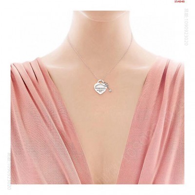 Tiffany蒂芙尼爱心牌钥匙项链心形吊坠 高仿名牌项链 精仿名牌项链 原版名牌项链 A货名牌项链 原单名牌项链