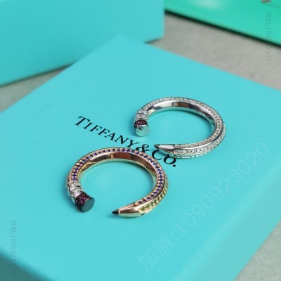 Tiffany铅笔元素戒指运用同样充满细 高仿名牌耳钉 精仿名牌耳钉 原版名牌耳钉 A货名牌耳钉 原单名牌耳钉