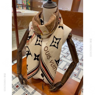 161327_经典时尚和玩趣时髦的碰撞LV新款 高仿品牌丝巾 精仿品牌丝巾 原版品牌丝巾 A货品牌丝巾 原单品牌丝巾