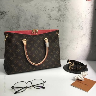 PALLAS 荔枝粉時尚手 lv女包官网旗舰店 精仿LV女包 原版LV路易威登女包 A货LV女包 高仿LV女包 原单LV女包