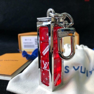 配送包装LV骰子挂件钥匙扣一万个推 高仿品牌饰品 精仿品牌饰品 原版品牌饰品 A货品牌饰品 原单品牌饰品