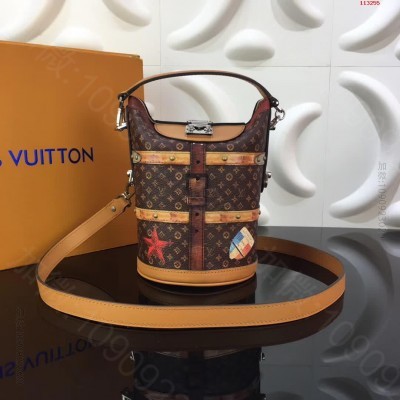 顶级原单此款Duffle手袋 原单lv和正品一样吗 精仿LV女包 原版LV路...