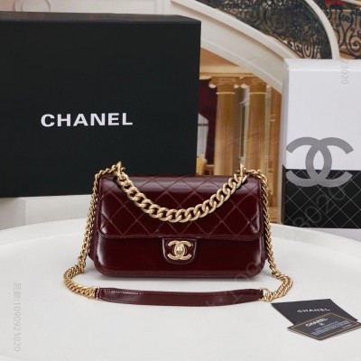 Chanel风琴包9186417年高级手工 原单香奈儿和正品一样吗 精仿香奈儿女包 原版香奈儿女包 A货香奈儿女包 高仿香奈儿女包