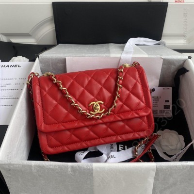 大号Chanel爆款复古纽扣包它采用了 原单香奈儿和正品一样吗 精仿香奈儿女包 原版香奈儿女包 A货香奈儿女包 高仿香奈儿女包