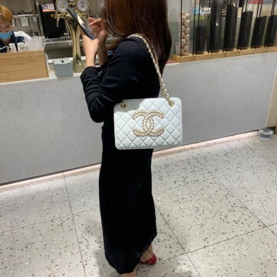 CHANEL型号AS1516尺寸 高仿香奈儿包包一般人能看出来是假的吗? 精仿香奈儿女包 原版香奈儿女包 A货香奈儿女包 高仿香奈儿女包