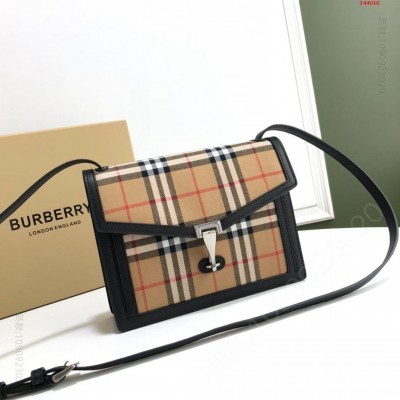 B家最新Vintage复古格纹斜背包版 Burberry巴宝莉女包经典款式 原单巴宝莉包包 精仿巴宝莉女包 精仿巴宝莉女包 原版巴宝莉包包