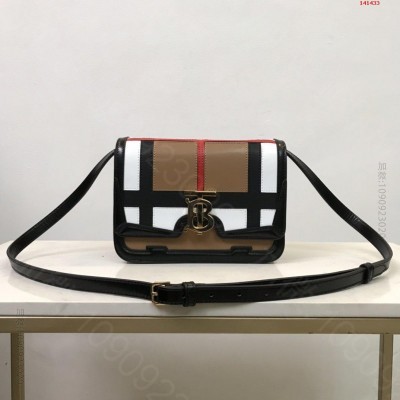 B家顶级原单版型立挺的皮革单肩包采用格 巴宝莉女包经典款 原单巴宝莉包包 精...