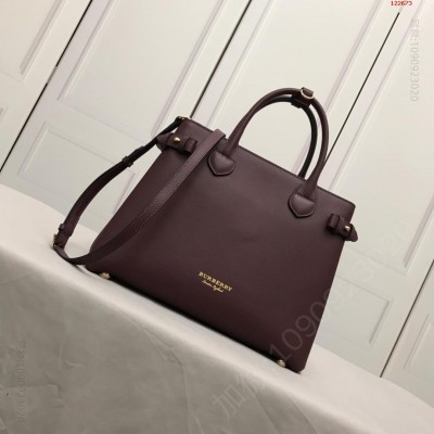 Burberry博柏利B家经典爆款巴宝莉托特 高仿巴宝莉包包货源 原单巴宝莉包包 精仿巴宝莉女包 原版巴宝莉包包