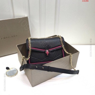 Bvlgari 宝格丽专柜新型蛇头包蛇形绣 哪有有卖高仿宝格丽包包? 原单宝...