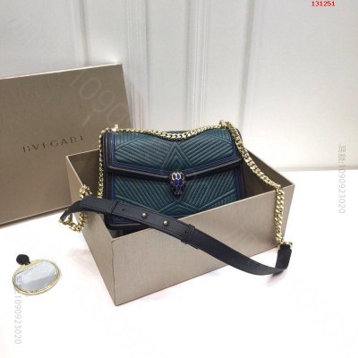 Bvlgari 宝格丽专柜新型蛇头包蛇形绣 哪有有卖高仿宝格丽包包? 原单宝...