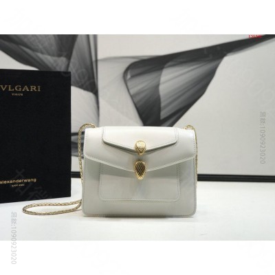 Bvlgari 宝格丽专柜新品系列链条小包 哪有有卖高仿宝格丽包包? 原单宝...