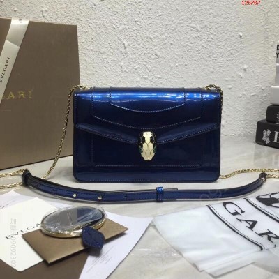 Bvlgari 宝格丽专柜新款链条小包,高 高仿宝格丽2023经典款包包 原单宝格丽女包 精仿宝格丽女包 原版宝格丽女包 A货宝格丽女包