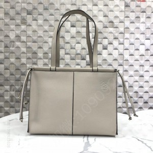 LowCushiontotebag 高仿罗意威包包和官网正品包包有什么区别? 精仿罗意威女包 原版罗意威女包 A货罗意威女包 原单罗意威女包