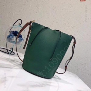 L家同款Gatebucketbag 高仿罗意威包包批发货源 精仿罗意威女包 原版罗意威女包 A货罗意威女包 原单罗意威女包