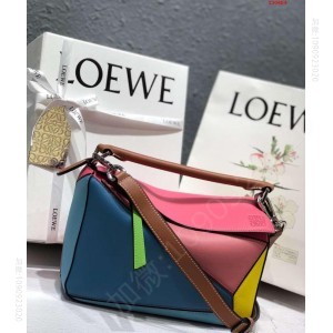 LOEWE 罗意威专柜经典爆款Puzzl 高仿罗意威女包什么价格 精仿罗意威女包 原版罗意威女包 A货罗意威女包 原单罗意威包包