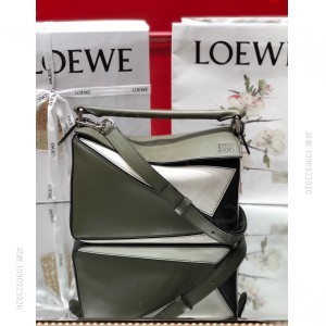 LOEWE 罗意威专柜经典爆款Puzzl 到哪里可以买到高仿罗意威包包 精仿...