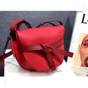 Loewe 罗意威专柜新款马鞍包10183 网上哪里有卖高仿罗意威包包 精仿罗意威女包 原版罗意威女包 A货罗意威女包 原单罗意威包包