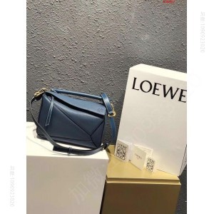LOEWE 罗意威专柜经典爆款Puzzl 高仿罗意威包包价格怎么样 精仿罗意威女包 原版罗意威女包 A货罗意威女包 原单罗意威包包