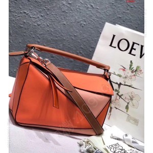 LOEWE 罗意威专柜经典爆款Puzzl 高仿罗意威包包价格怎么样 精仿罗意威女包 原版罗意威女包 A货罗意威女包 原单罗意威包包