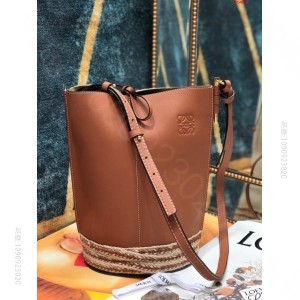 LOEWE 罗意威专柜新品Gatebu 高仿罗意威包包价格怎么样 精仿罗意威...