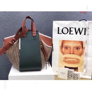 LOEWE 罗意威专柜全新推出”千格鸟”花 高仿罗意威包包2023经典款 精仿罗意威女包 原版罗意威女包 A货罗意威女包 原单罗意威包包