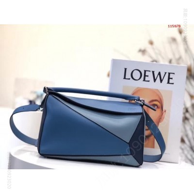 中号 Loewe （深蓝拼色）Puzzle 高仿罗意威包包2023经典款 精仿罗意威女包 原版罗意威女包 A货罗意威女包 原单罗意威包包