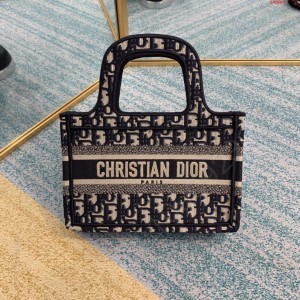 迷你号CD家新品MiniBook 哪里有卖高仿迪奥包包 精仿迪奥女包 原版迪奥女包 A货迪奥女包 原单迪奥包包