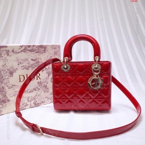海外顶级原单LadyDior 高仿迪奥包包和正品有什么区别 精仿迪奥女包 原版迪奥女包 A货迪奥女包 原单迪奥包包