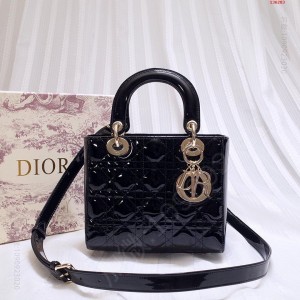 海外顶级原单LadyDior 高仿迪奥包包货源批发 精仿迪奥女包 原版迪奥女包 A货迪奥女包 原单迪奥包包