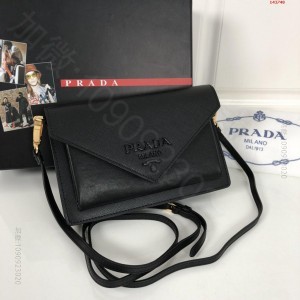 P家最新空姐包黑色型号1BP020正品 高仿普拉达包包原单多少钱 精仿普拉达...