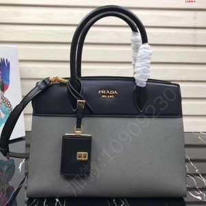 专柜正品有售顶级质量PRADA 原版普拉达女包 A货普拉达女包 原单普拉达
