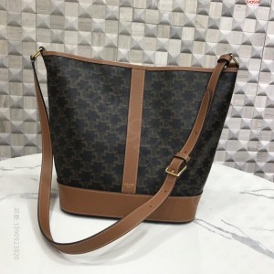 CL家新品TRIOMPHE帆布水桶包 高仿赛琳包包 精仿赛琳女包 原版赛琳女...