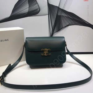 大号 CELINE 赛琳专柜新品凯旋包,高仿 高仿赛琳包包 精仿赛琳女包 原版赛琳女包 A货赛琳女包 原单赛琳女包