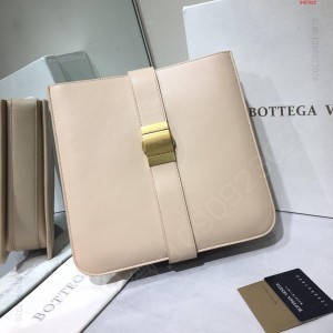 珍珠粉出口订单BottegaVenet 高仿宝缇嘉包包 精仿宝缇嘉女包 原版宝缇嘉女包 A货宝缇嘉女包 原单宝缇嘉女包