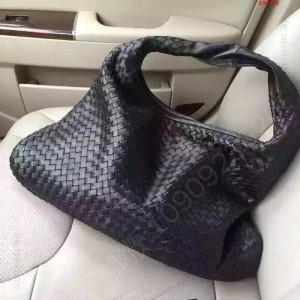 饺子包黑色回货纯手工编织size47 高仿宝缇嘉包包 精仿宝缇嘉女包 原版宝缇嘉女包 A货宝缇嘉女包 原单宝缇嘉女包