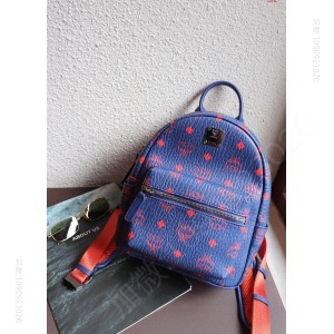 Stark双肩背包内部隔层可方便存放您的笔 高仿MCM包包 精仿MCM女包 原版MCM女包 A货MCM女包 原单MCM女包