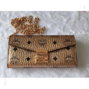 升级版MCM 此款对折钱包采用Viset 高仿MCM包包 精仿MCM女包 原版MCM女包 A货MCM女包 原单MCM女包