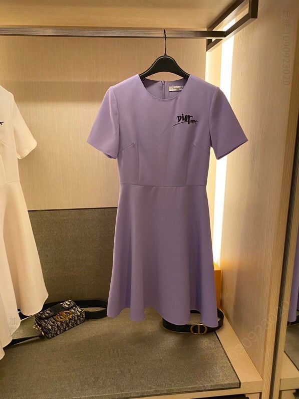 新款连衣裙Dior 刺绣logo 显瘦连衣裙