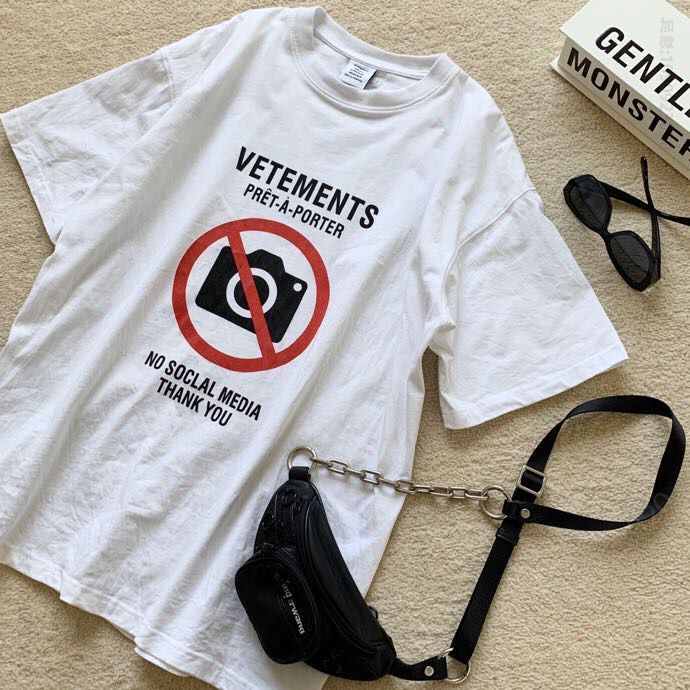 Vetements 20SS最新款照相机T恤