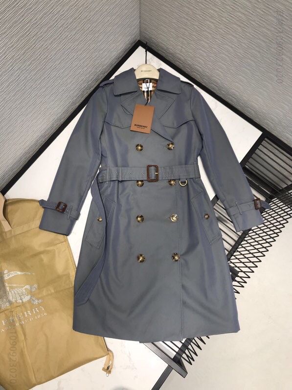 高定风衣！Burbery 20早秋官网新品 Trench 风衣！ 经典肯辛顿版型