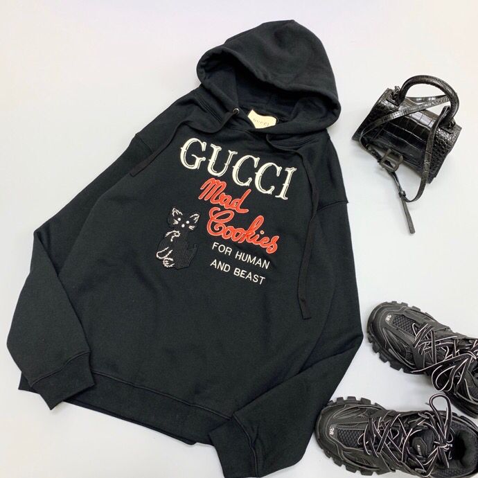 Gucci 2023AW最新款字母刺绣卫衣