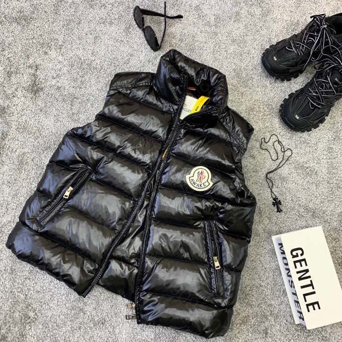 Moncler 羽皇20AW印花涂鸦羽绒服马甲
