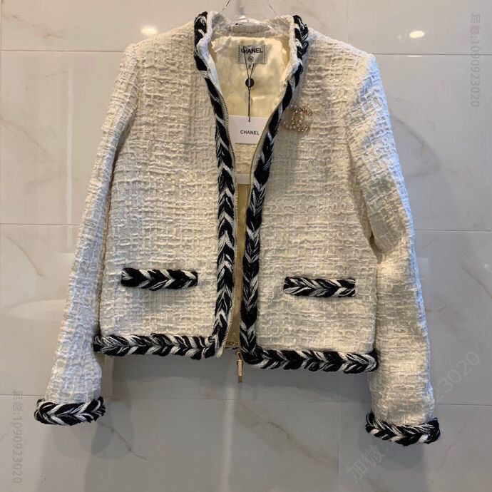 Chanel 小香20AW高定手工坊系列外套