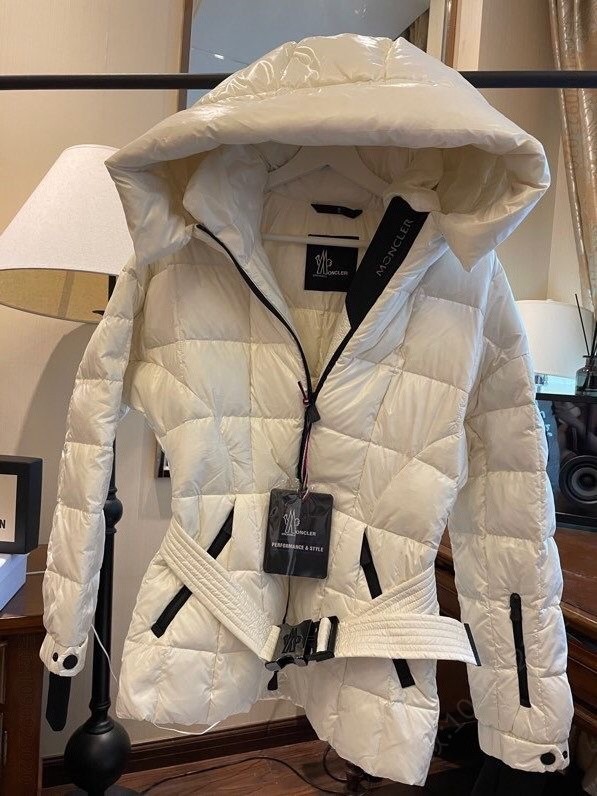 MOC 蒙口 高端定制系列 短款 滑雪服 90%白鸭绒