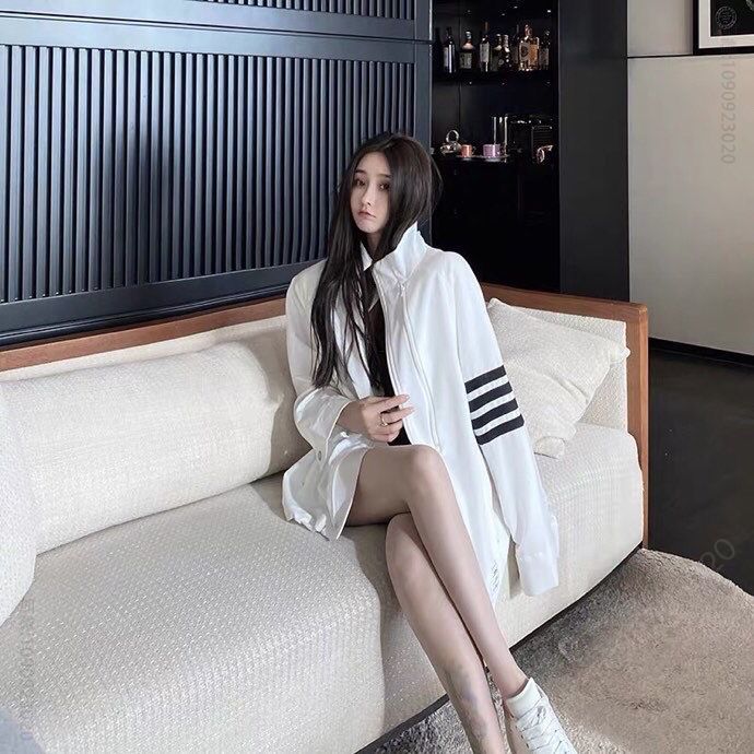 Thom Browne 经典双排拉链高领绵服外套